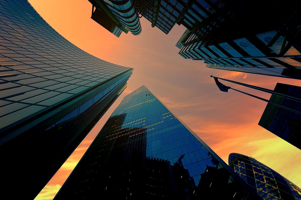 Aplikacja finansowa wykorzystująca obliczenia kwantowe do analizy rynku